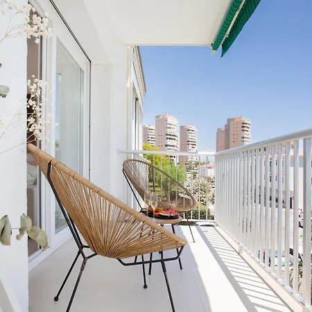 Bakari Arena Lägenhet